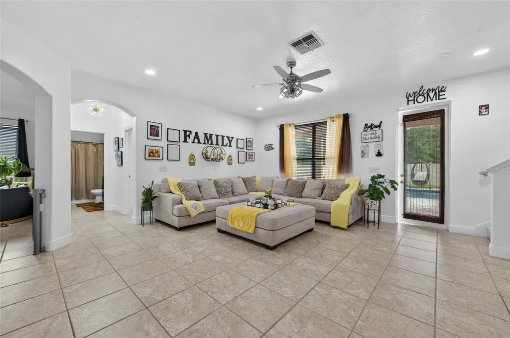 1801 Waterside Oaks Drive Orange City FL 32763