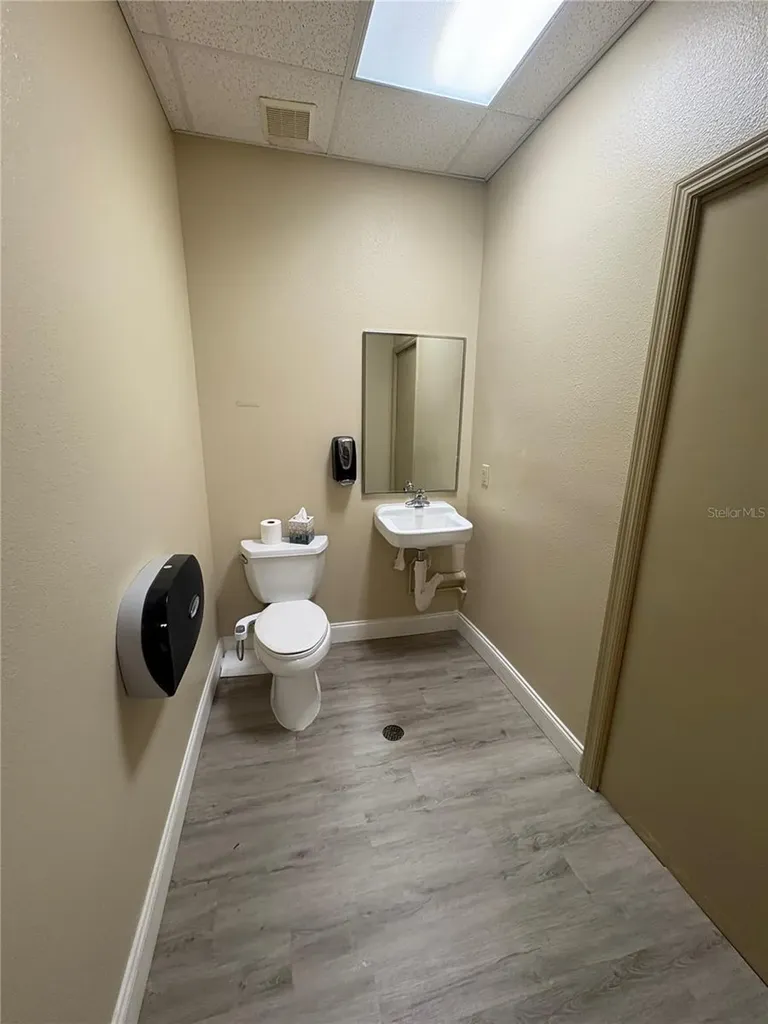 13250 N 56th Street Temple Terrace FL 33617