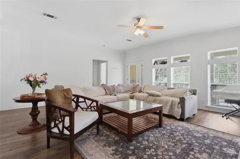 9468 Janmar Road Dade City FL 33525