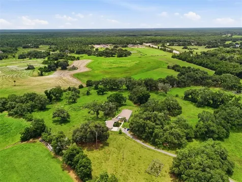 9468 Janmar Road Dade City FL 33525