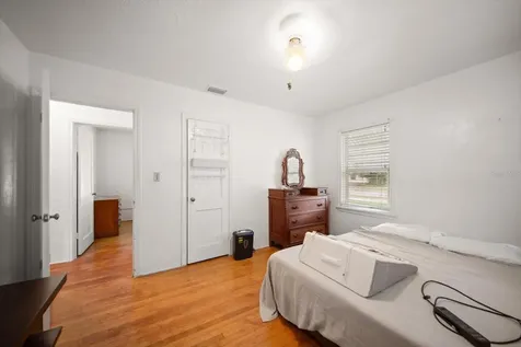 1730 50th Street N St Petersburg FL 33710