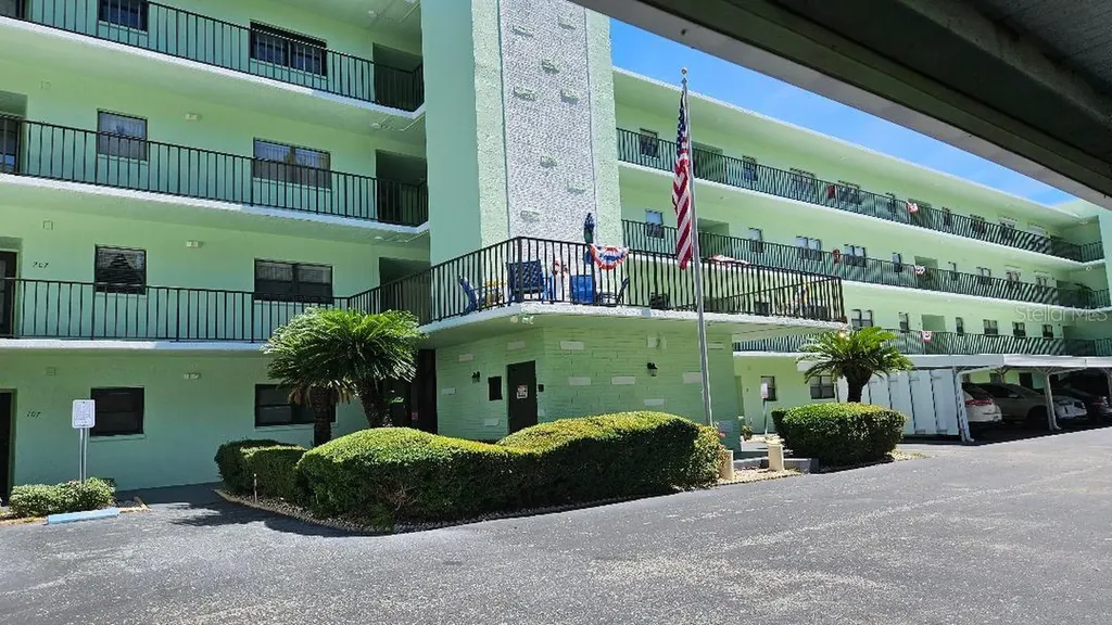 5920 80th Street N St Petersburg FL 33709