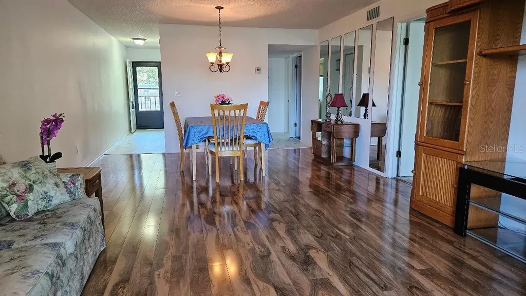 5920 80th Street N St Petersburg FL 33709