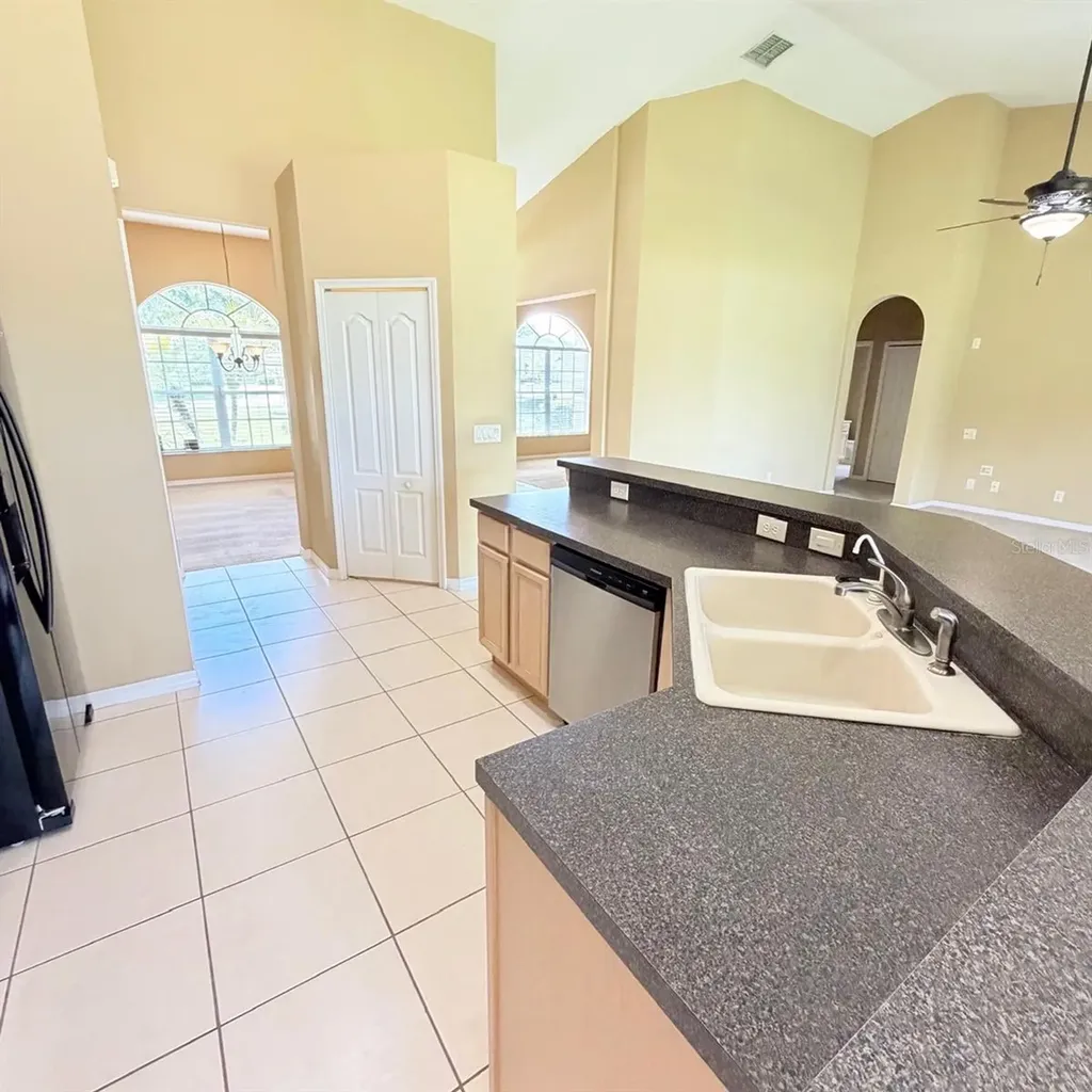 561 Strathclyde Court Apopka FL 32712