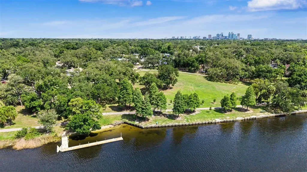 4705 N Boulevard Tampa FL 33603