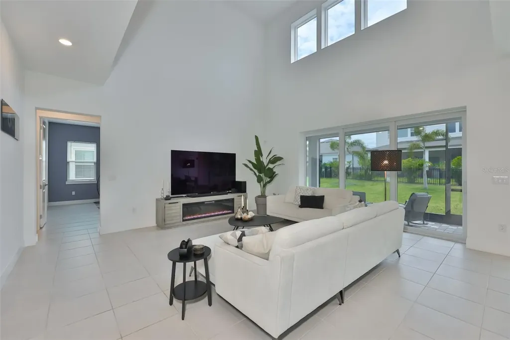 6107 Golden Beach Drive Apollo Beach FL 33572