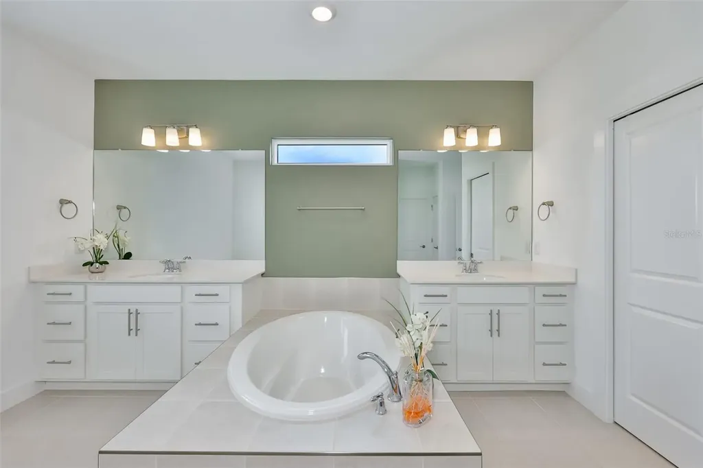 6107 Golden Beach Drive Apollo Beach FL 33572