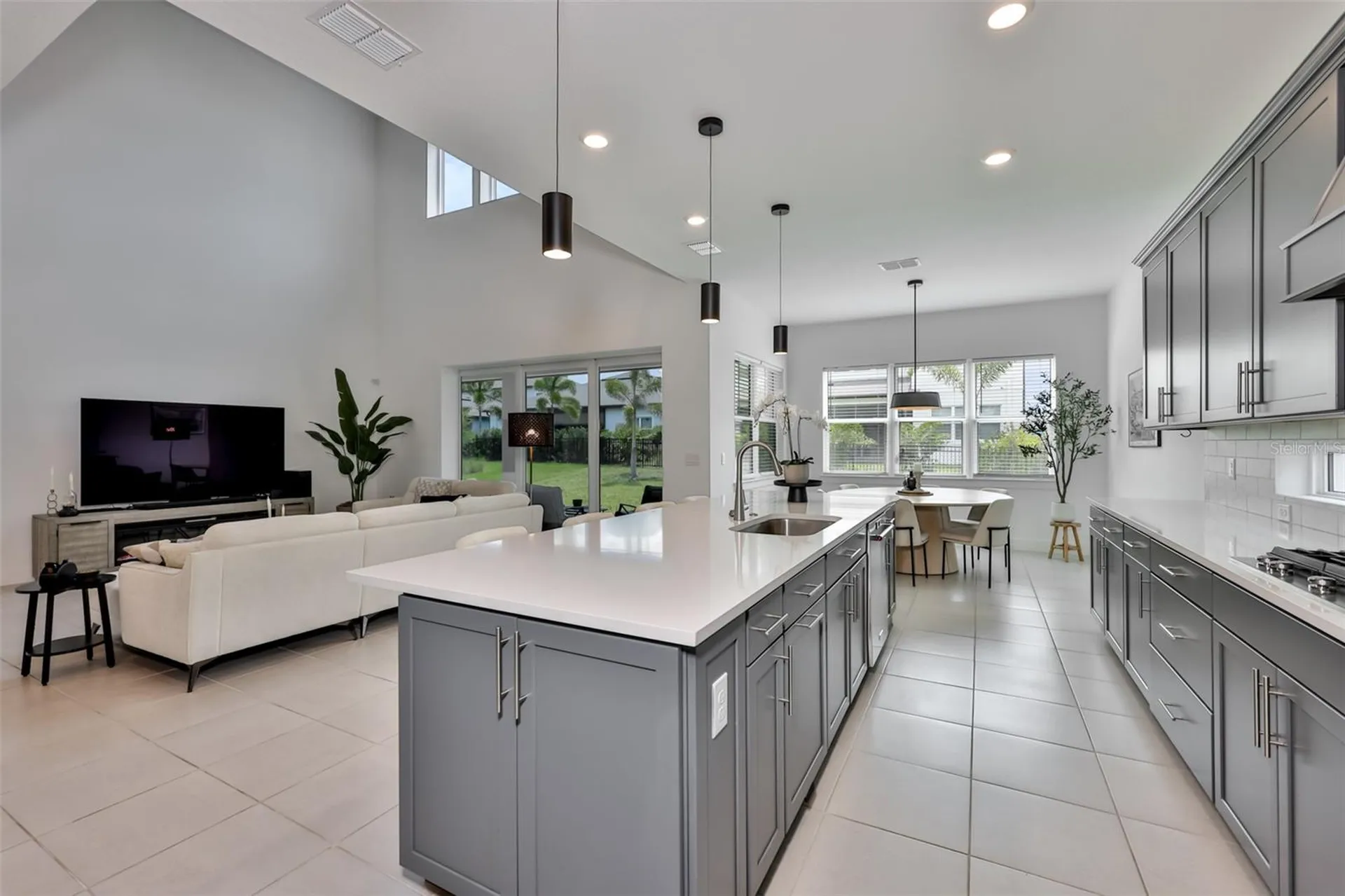6107 Golden Beach Drive Apollo Beach FL 33572
