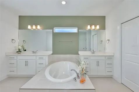 6107 Golden Beach Drive Apollo Beach FL 33572