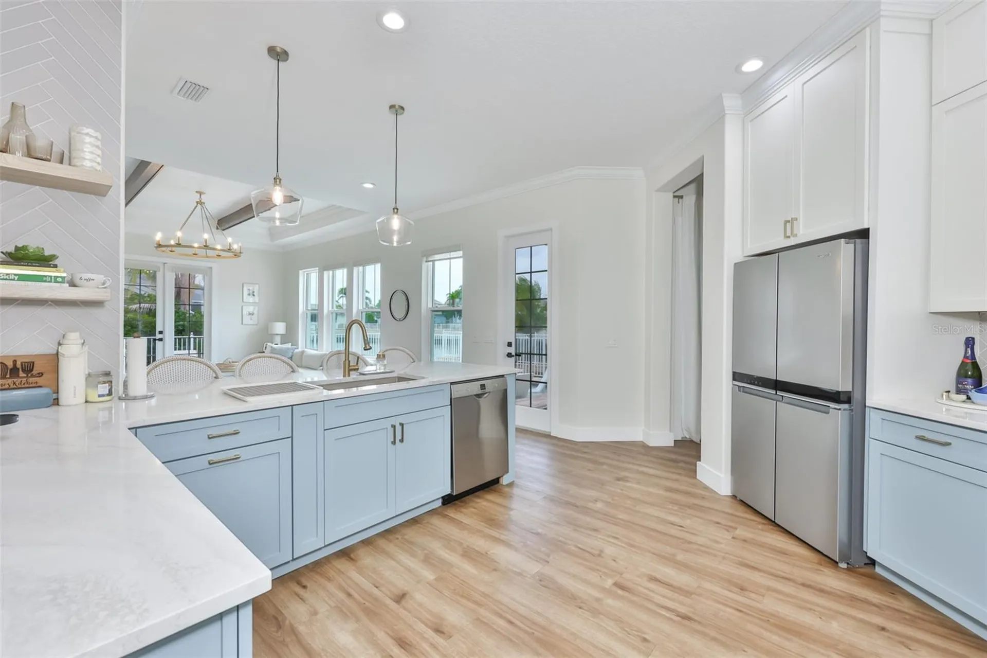 404 Islebay Drive Apollo Beach FL 33572