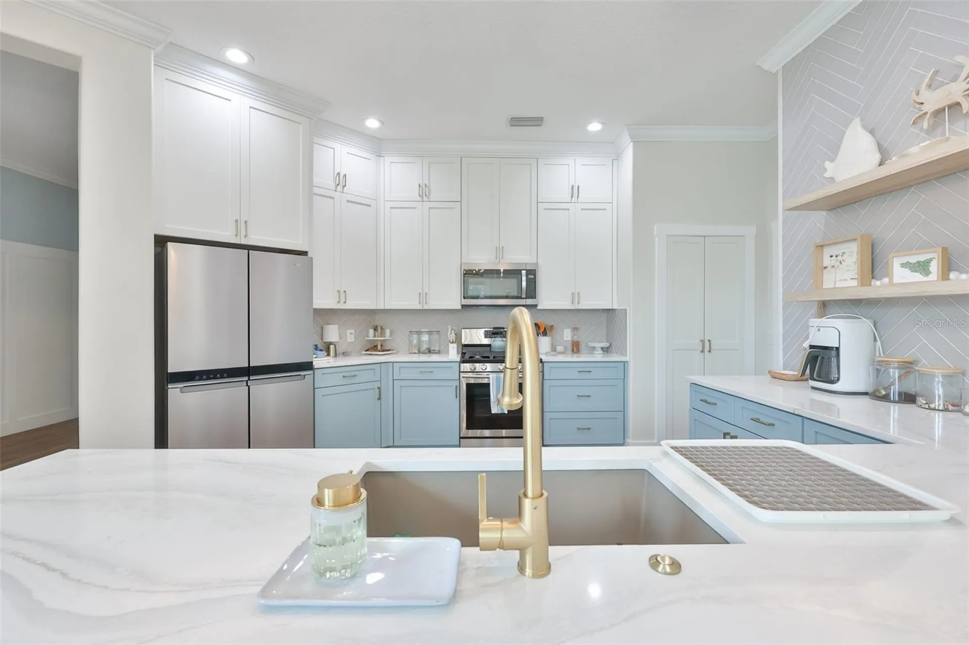 404 Islebay Drive Apollo Beach FL 33572