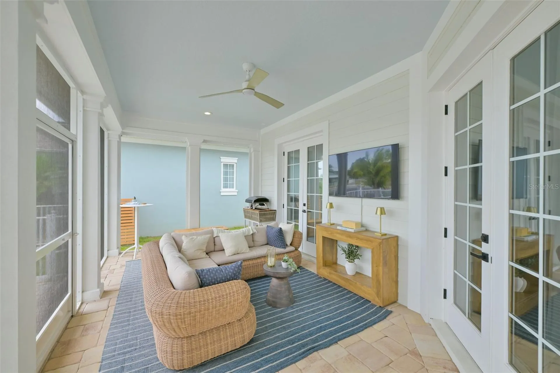 404 Islebay Drive Apollo Beach FL 33572