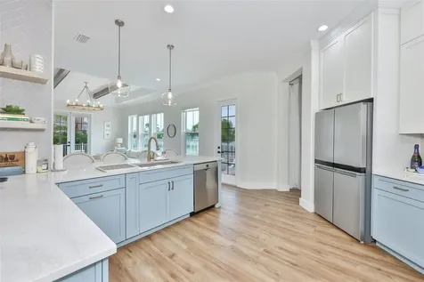 404 Islebay Drive Apollo Beach FL 33572
