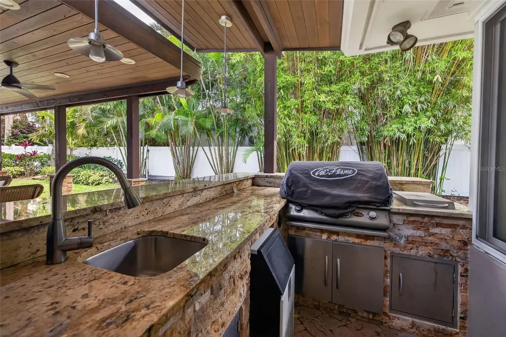 303 Roebling Road S Belleair FL 33756
