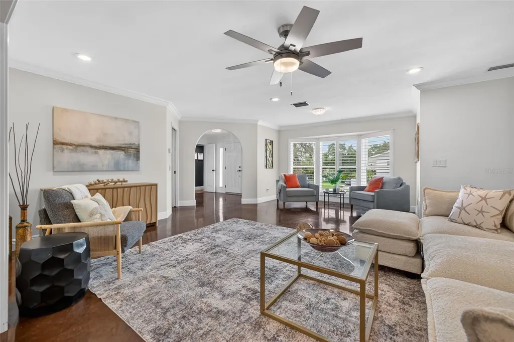 303 Roebling Road S Belleair FL 33756
