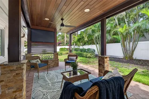 303 Roebling Road S Belleair FL 33756