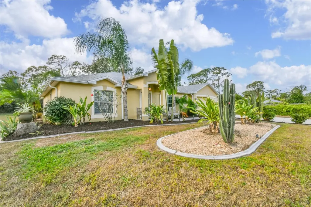 5769 E Price Boulevard North Port FL 34288