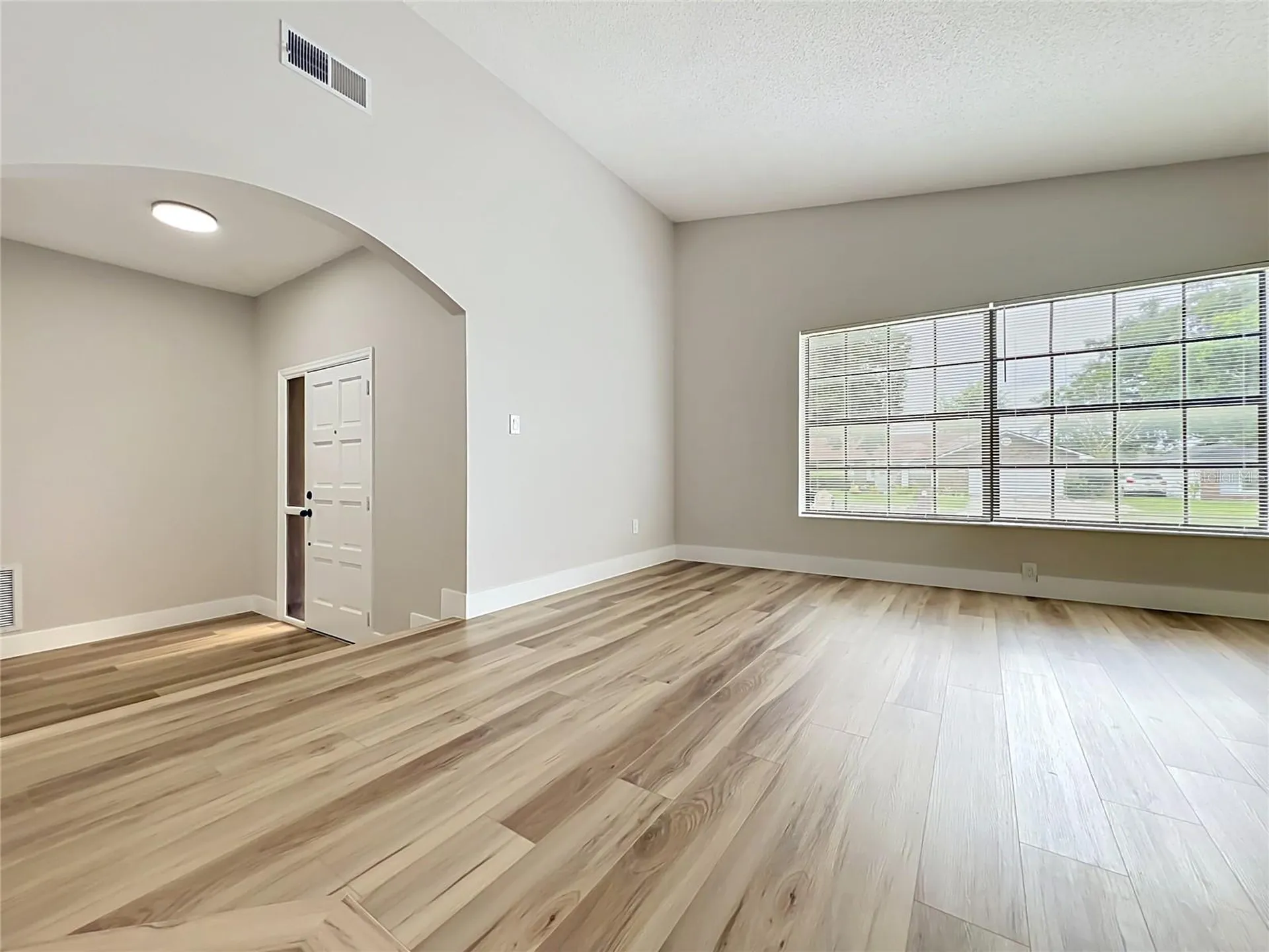 8646 Park Highland Drive Orlando FL 32818