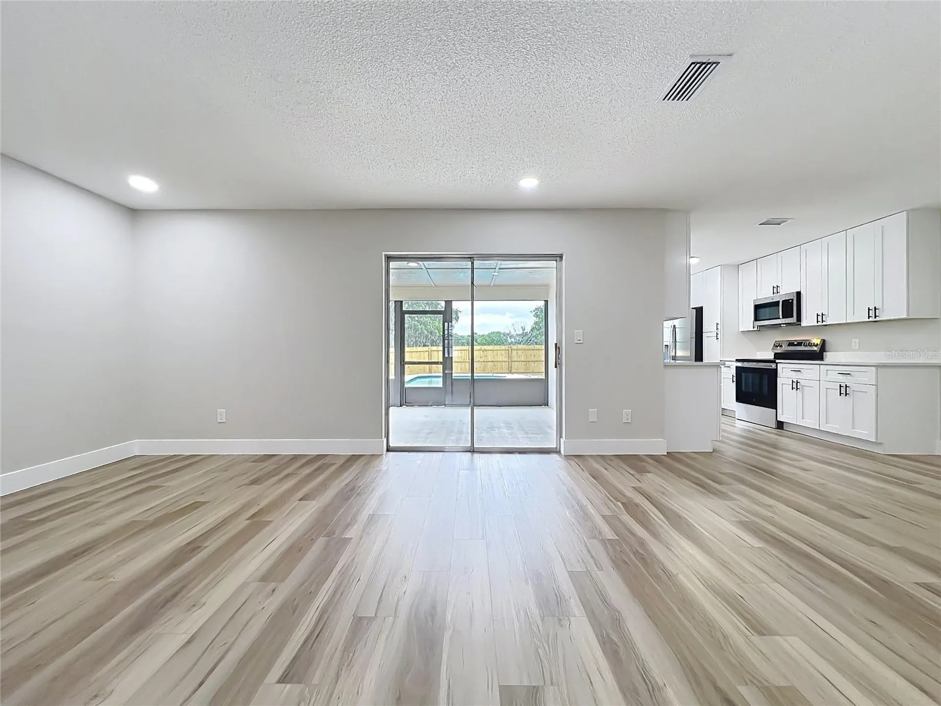 8646 Park Highland Drive Orlando FL 32818