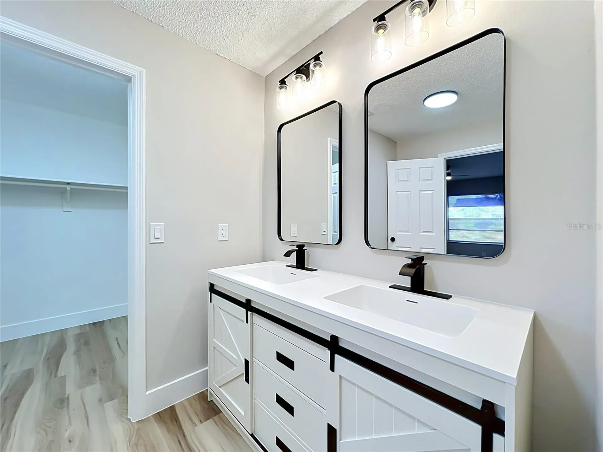 8646 Park Highland Drive Orlando FL 32818