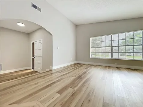 8646 Park Highland Drive Orlando FL 32818