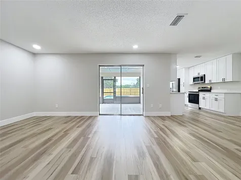 8646 Park Highland Drive Orlando FL 32818