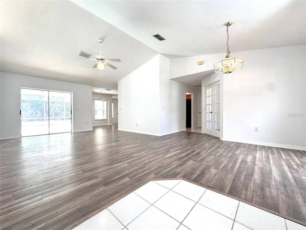 29439 Schinnecock Hills Lane San Antonio FL 33576