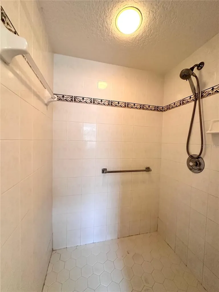 29439 Schinnecock Hills Lane San Antonio FL 33576