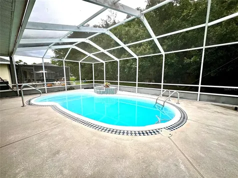 29439 Schinnecock Hills Lane San Antonio FL 33576