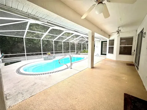29439 Schinnecock Hills Lane San Antonio FL 33576
