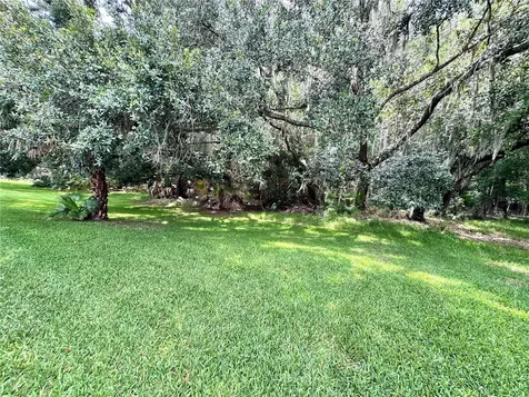 29439 Schinnecock Hills Lane San Antonio FL 33576