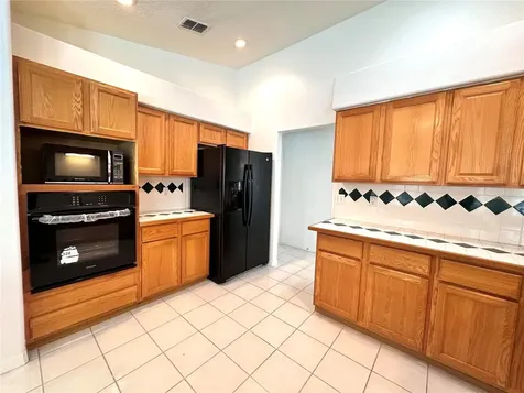 29439 Schinnecock Hills Lane San Antonio FL 33576
