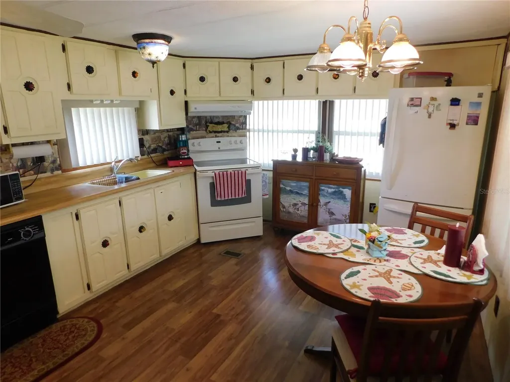 5315 Antigua Drive Zephyrhills FL 33541