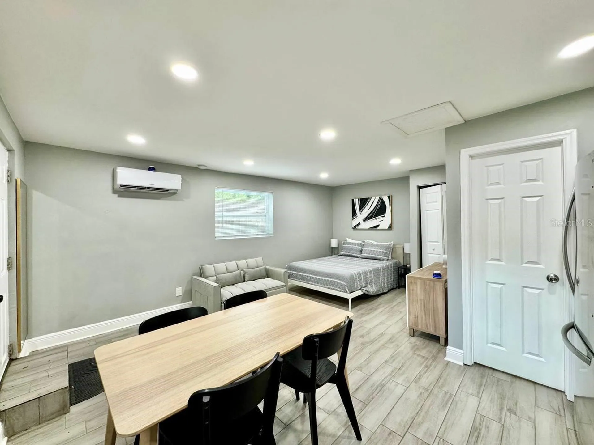1803 E Frierson Avenue Tampa FL 33610