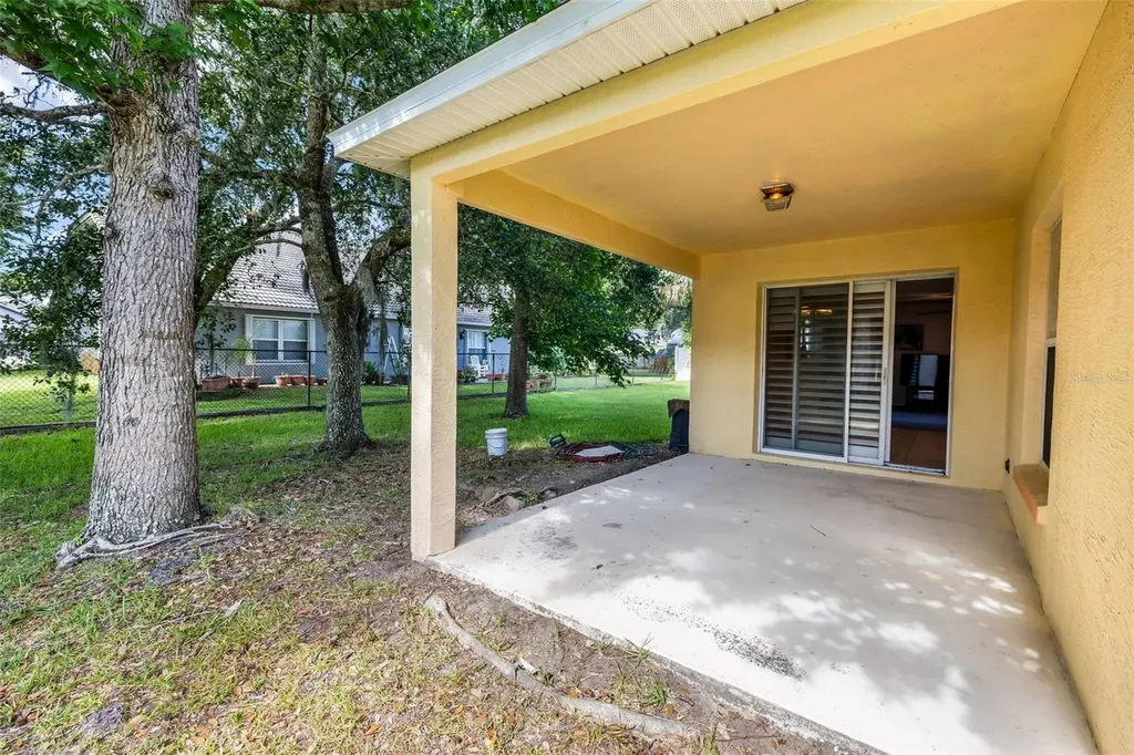 16 Slumber Path Palm Coast FL 32164