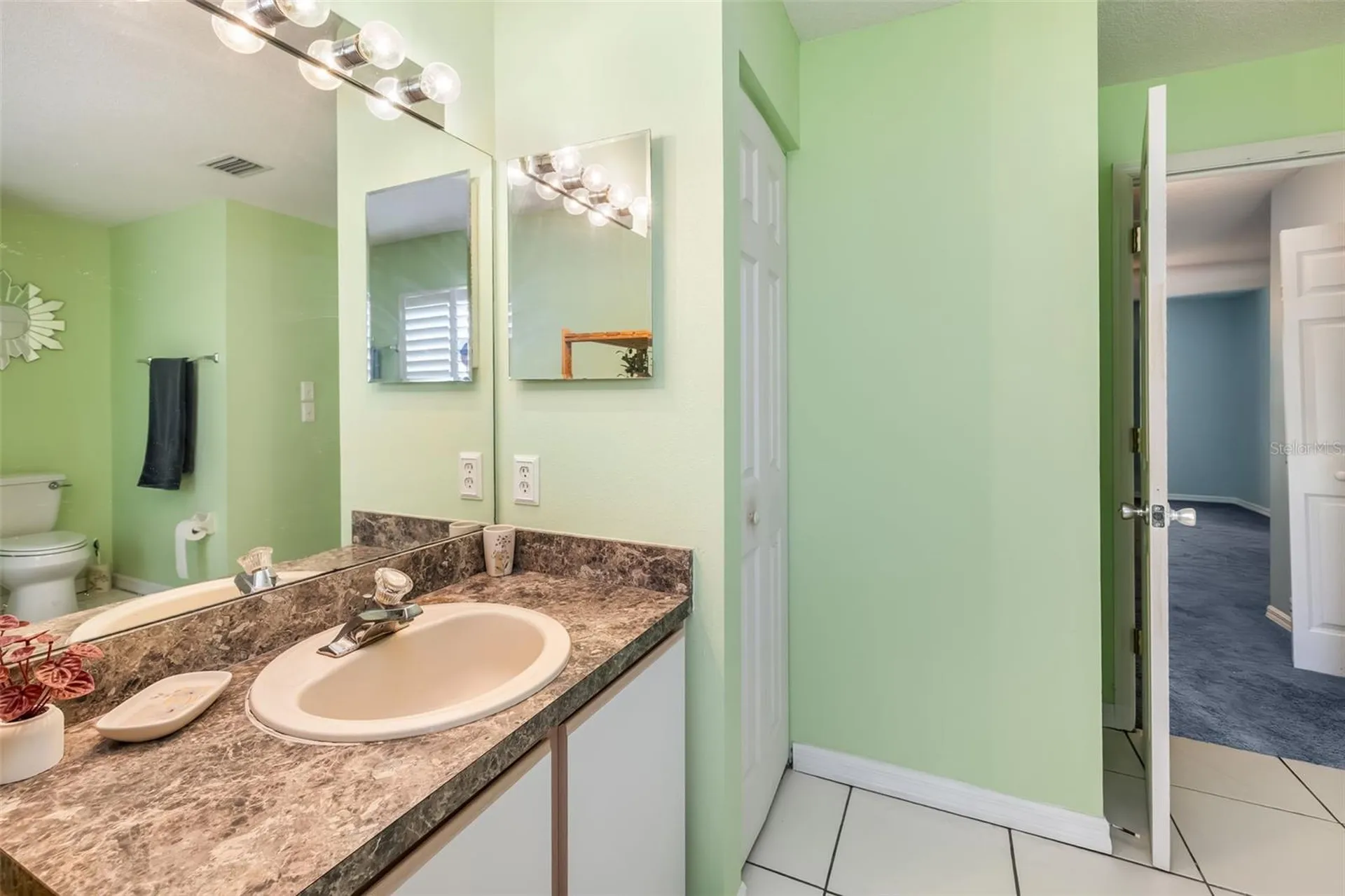 16 Slumber Path Palm Coast FL 32164