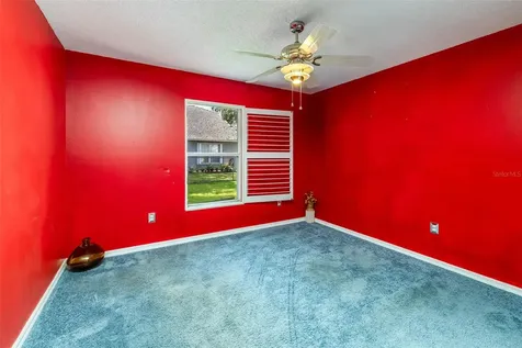 16 Slumber Path Palm Coast FL 32164