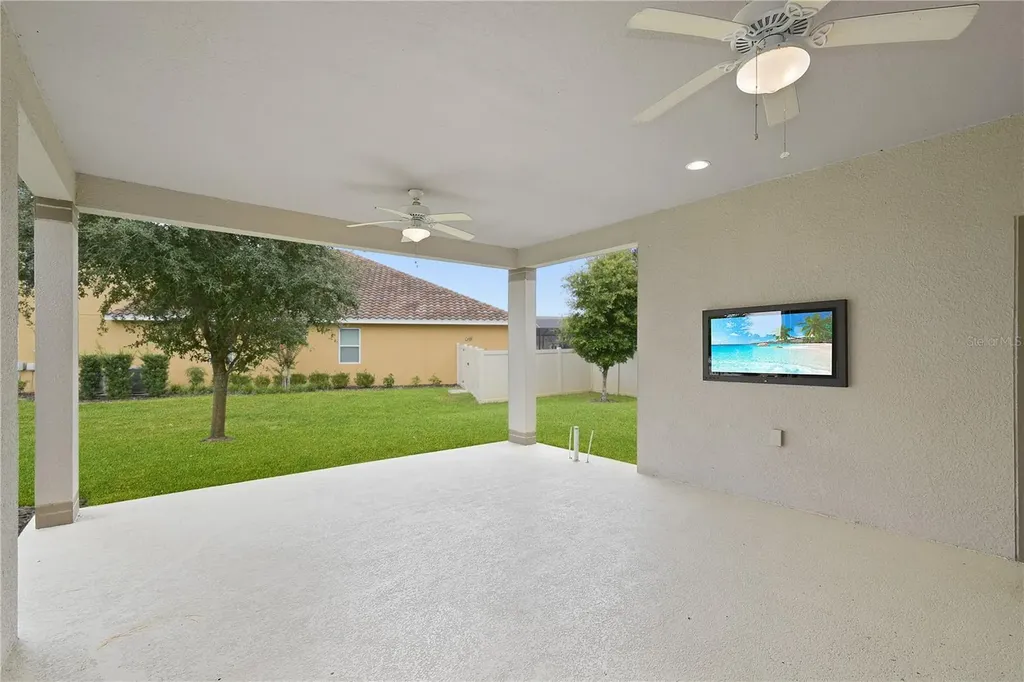 202 Messina Place Howey In The Hills FL 34737