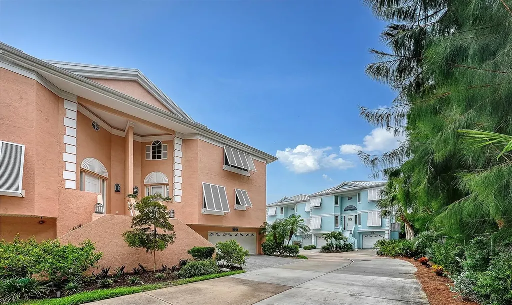 3942 Hamilton Club Circle Sarasota FL 34242