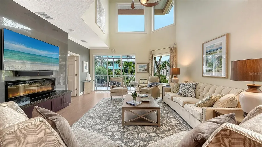 3942 Hamilton Club Circle Sarasota FL 34242