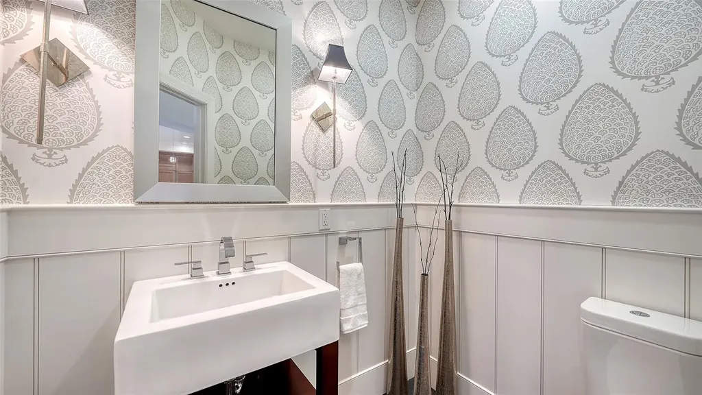 3942 Hamilton Club Circle Sarasota FL 34242