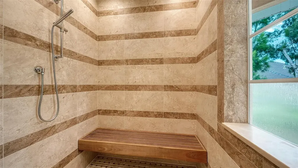 3942 Hamilton Club Circle Sarasota FL 34242