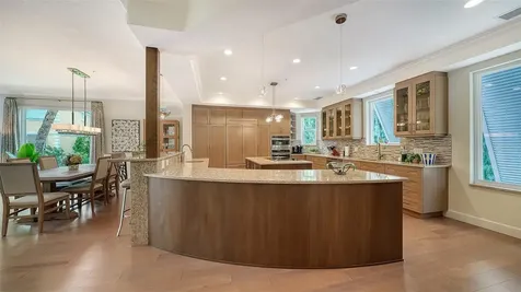 3942 Hamilton Club Circle Sarasota FL 34242