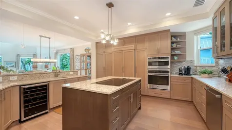 3942 Hamilton Club Circle Sarasota FL 34242