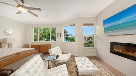 3942 Hamilton Club Circle Sarasota FL 34242