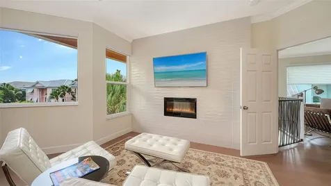 3942 Hamilton Club Circle Sarasota FL 34242