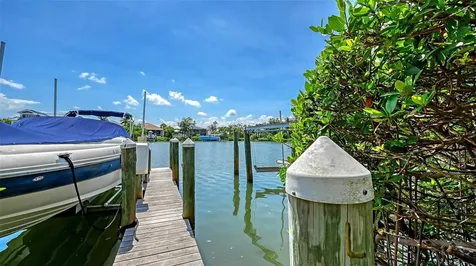 3942 Hamilton Club Circle Sarasota FL 34242