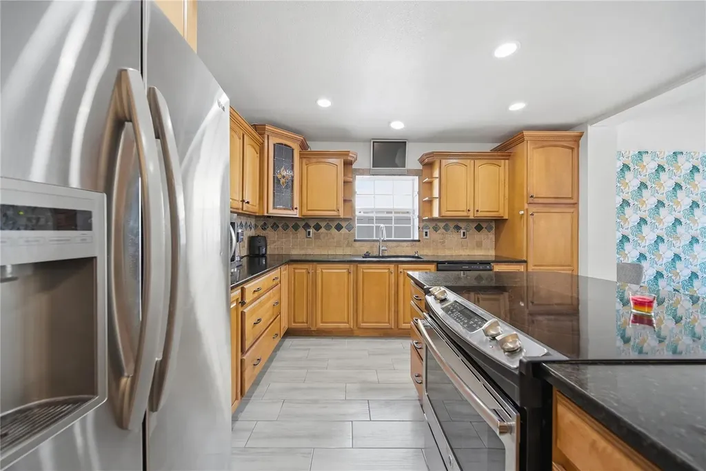 6292 109th Avenue N Pinellas Park FL 33782