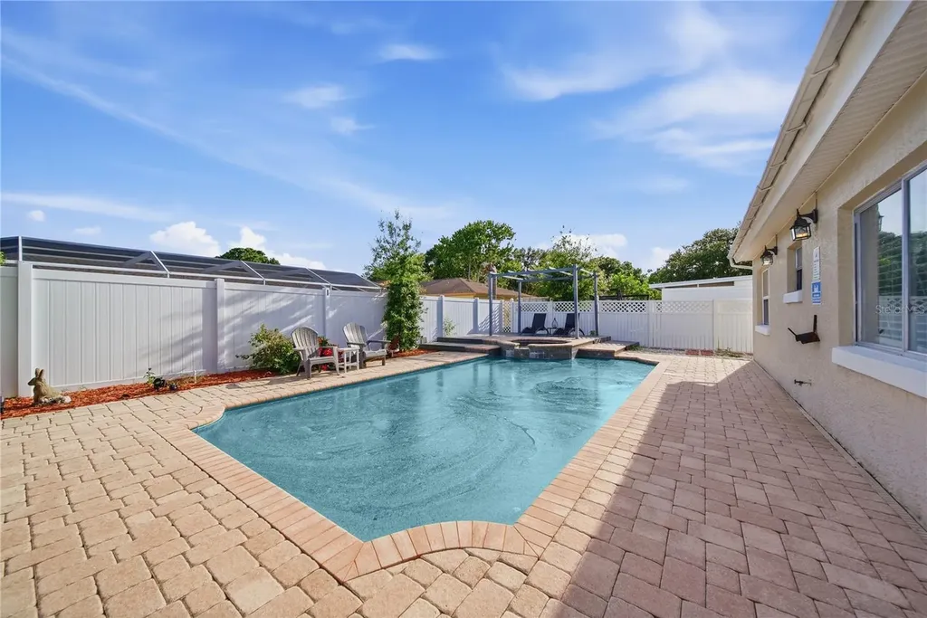 6292 109th Avenue N Pinellas Park FL 33782