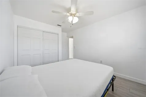 6292 109th Avenue N Pinellas Park FL 33782
